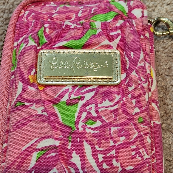 Lilly Pulitzer wristlet - Picture 2 of 4